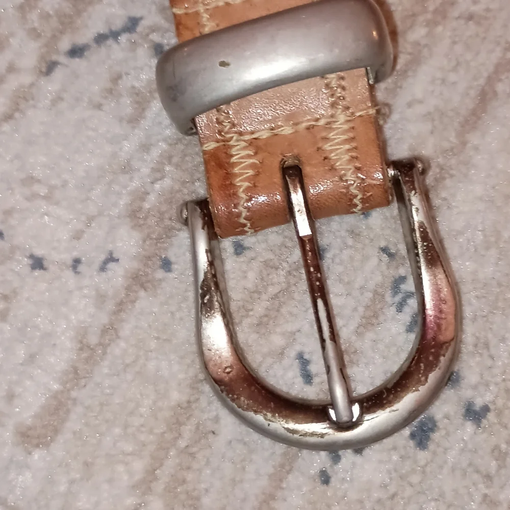 Vintage Brown Leather Tan Thread women's size Large Belt